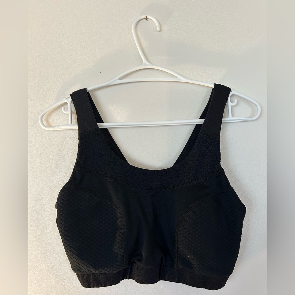 Black Gymshark Sports Bra